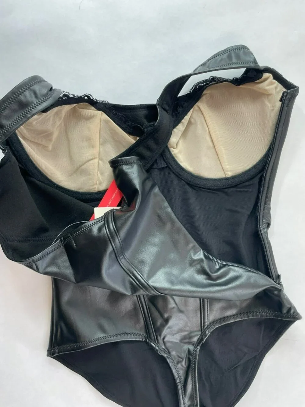 Popilush Shapewear Black Faux-Leather Bodysuit Built-in Bra Side Zip Size XS NWT - Picture 9 of 10